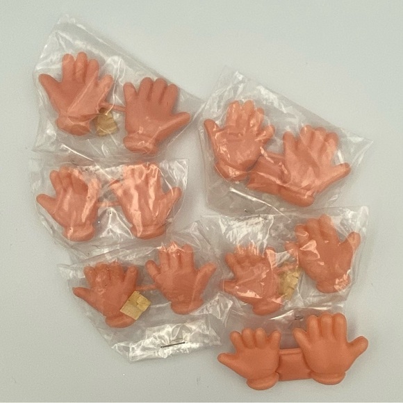 Lot of 6 Pairs Vintage 1960s Doll Hands Made In Hong Kong 1.5”H - Picture 1 of 4